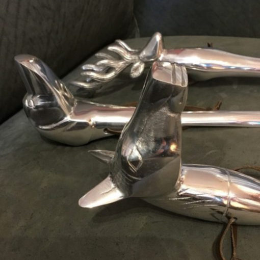Animal shoehorns