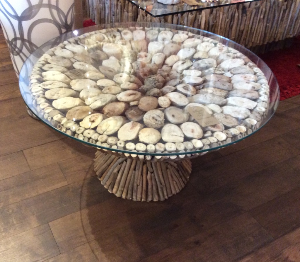 Round driftwood coffee table - Cabana