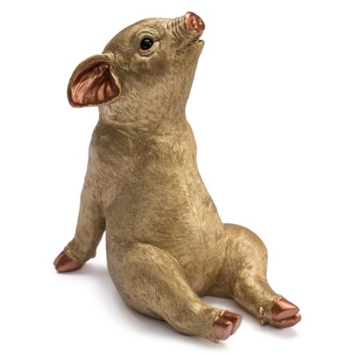 This little piggy stays at home...