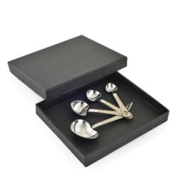 Alternative view of 'A dose of love' measuring spoons