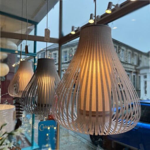 Carousel pendant shades