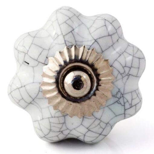 White flower crackle knob