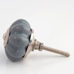 Alternative view of Grey flower crackle knob