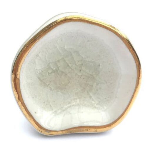 White gold pod knob