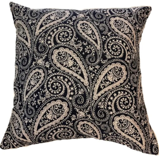 Paisley chic