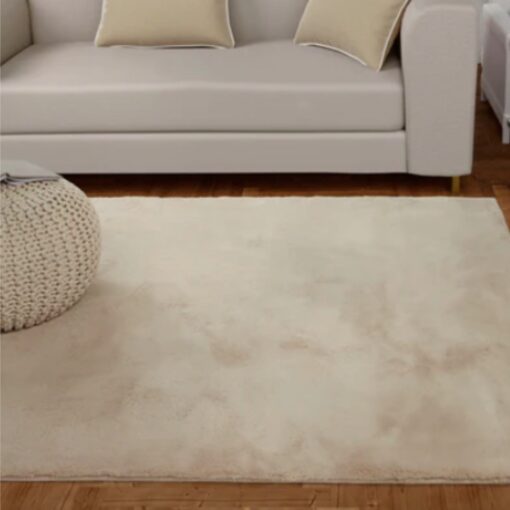 Plush faux fur Natural