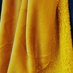 Snuggle saffron throw