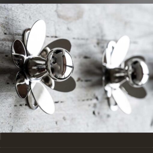 Flower hook